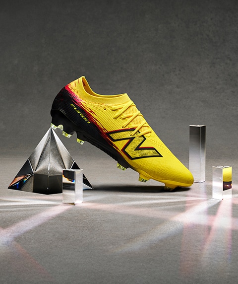 New Balance Live Wire soccer cleat